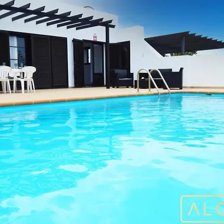 بيت للعطل Timanfaya Heatable Pool, Afternoon Sun And Spacious Terrace بلايا بلانكا